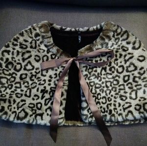 Beautiful Boho Faux Leopard Fur Vintage Caplet